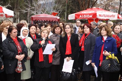 Bozacı, Cinsiyet Ayrımı Raporu’na dikkat çekti