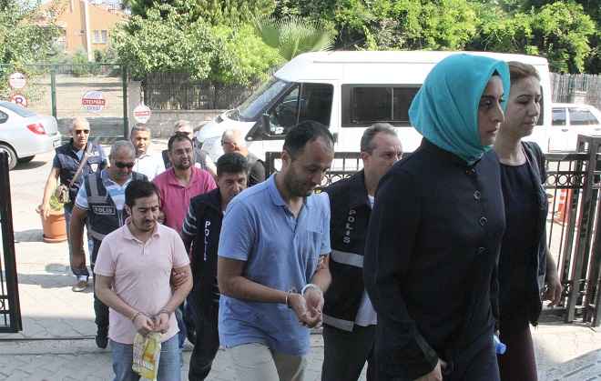 Fethiye’de, 5 FETÖ üyesi tutuklandı
