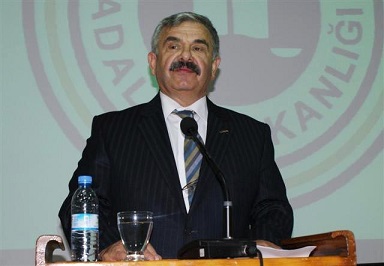 Gürkan: Ortadoğu bataklığından çıkmalıyız
