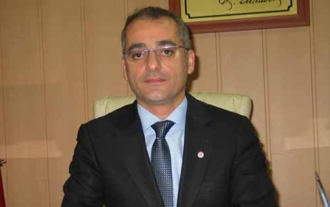 Tekin’den kutlama