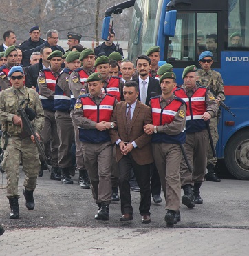 Suikastçıların yargılaması başladı