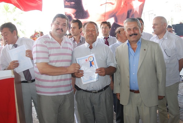 Fethiye’de tapu sevinci