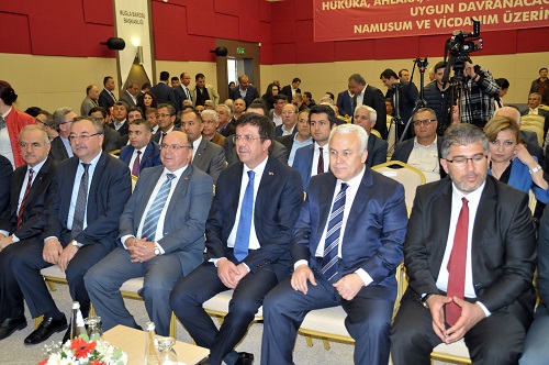 Zeybekçi, İş Dünyası İstişare Toplantısına katıldı
