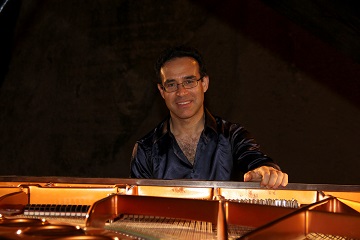 İtalyan Piyanist Ragone’den muhteşem konser