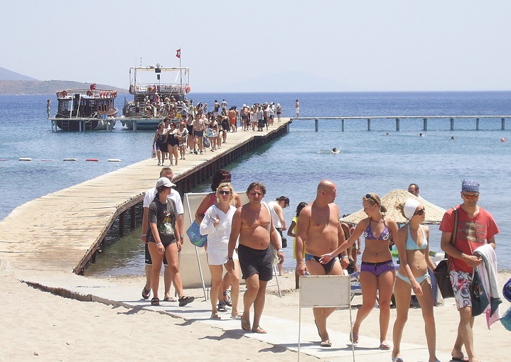 Turist sayısı 2 milyonu aştı