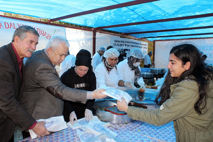 2 ton kefal dağıtıldı
