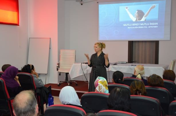 'Affetme' semineri yoğun ilgi gördü