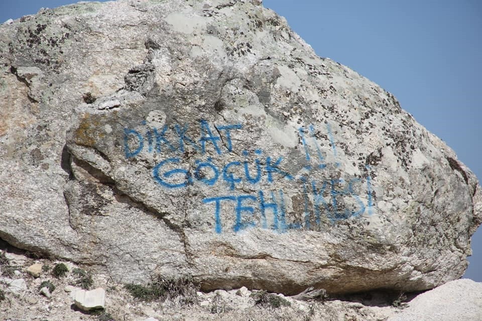 ‘Dikkat Göçük Tehlikesi’ yazısı kadar basit güvenlik tedbiri