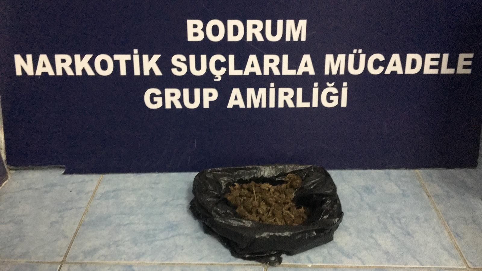 İzmir’den uyuşturucu getirip Bodrum’da satan 2 kardeş tutuklandı