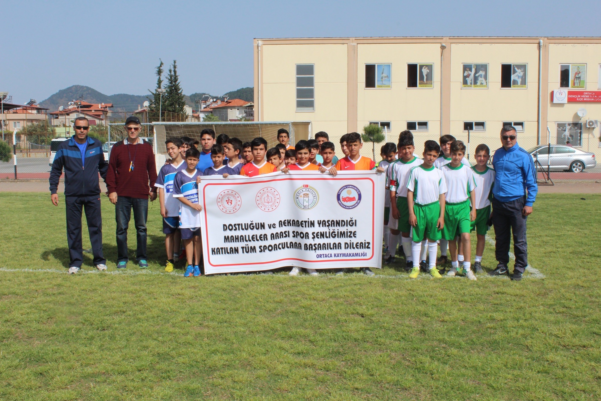 Bağımlılıkla mücadeleye futbolla dikkat çektiler