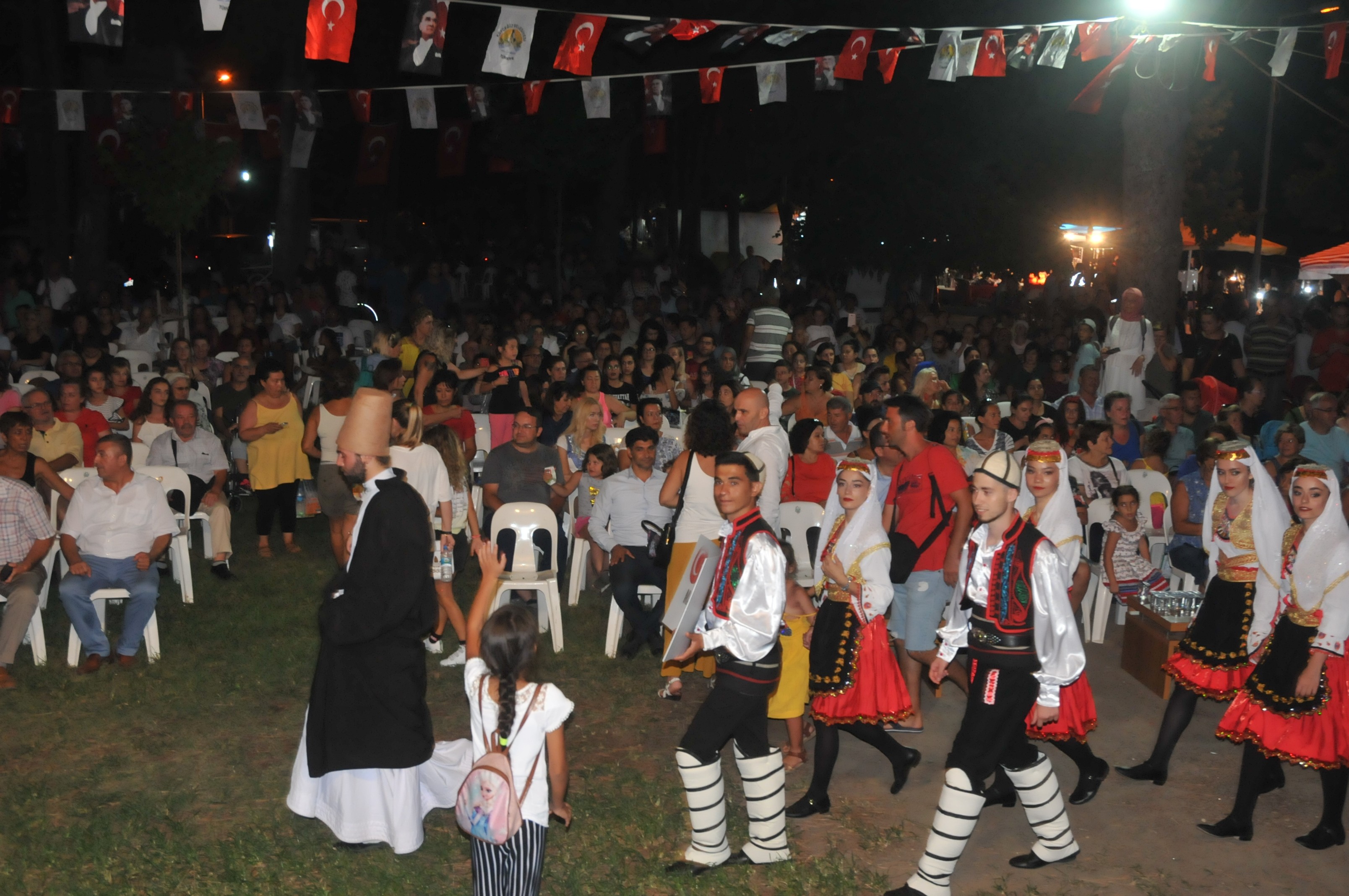 1. Uluslararası Köyceğiz Dans ve Müzik Festivali başladı