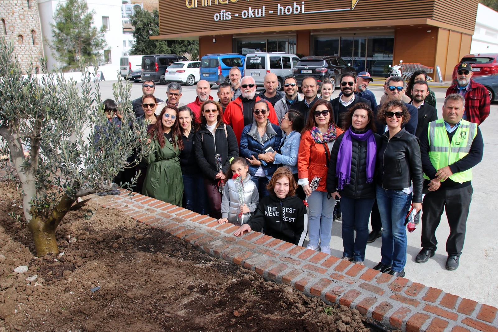 Totemin yerini zeytin ağaçları aldı