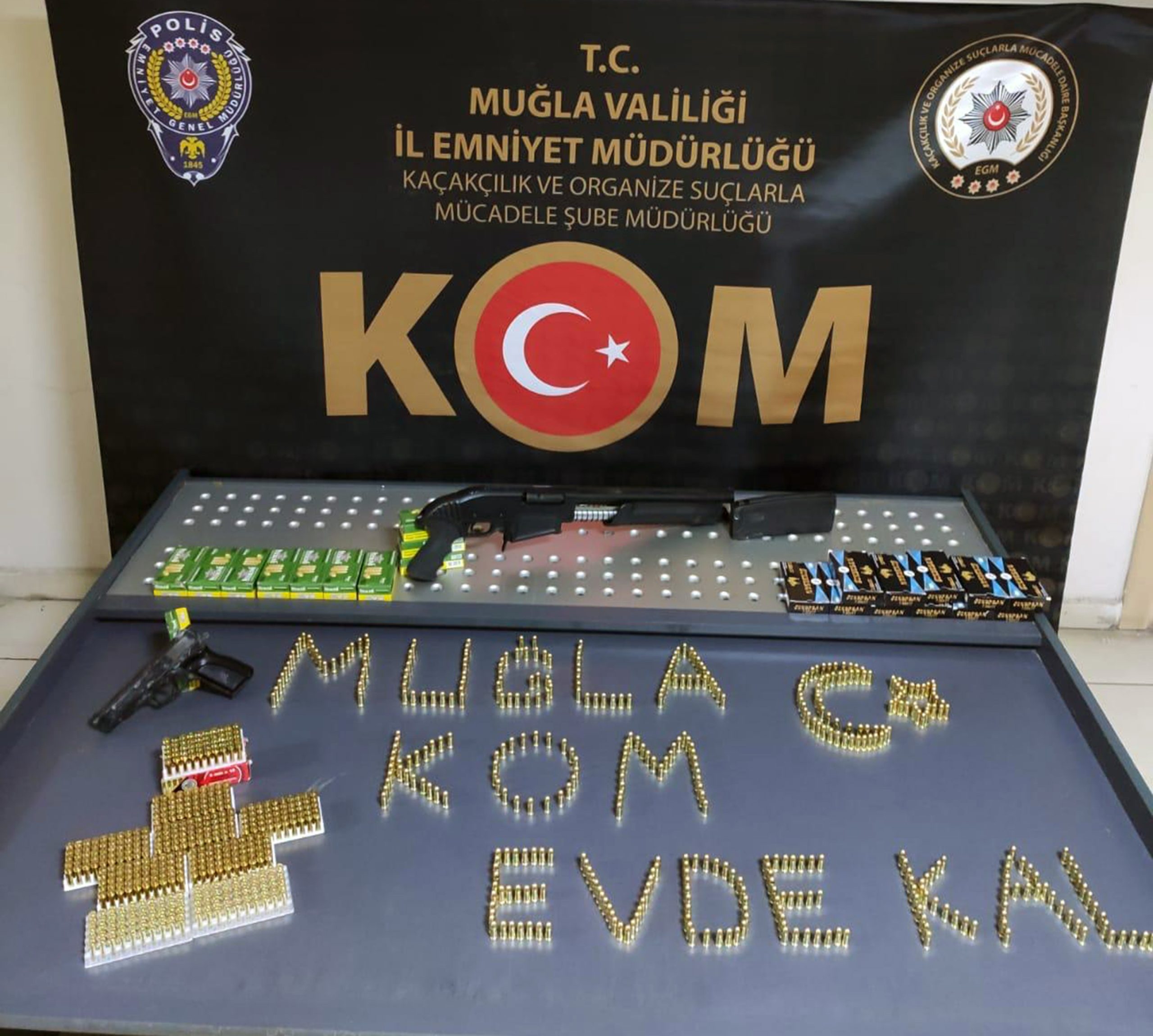 Muğla’da ‘Evde kal'’ operasyonu