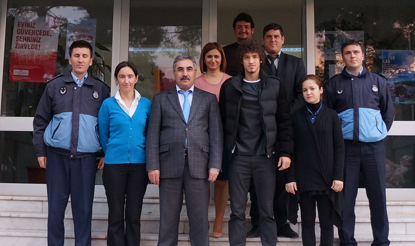 Genç yıldız tatil için Marmaris’te