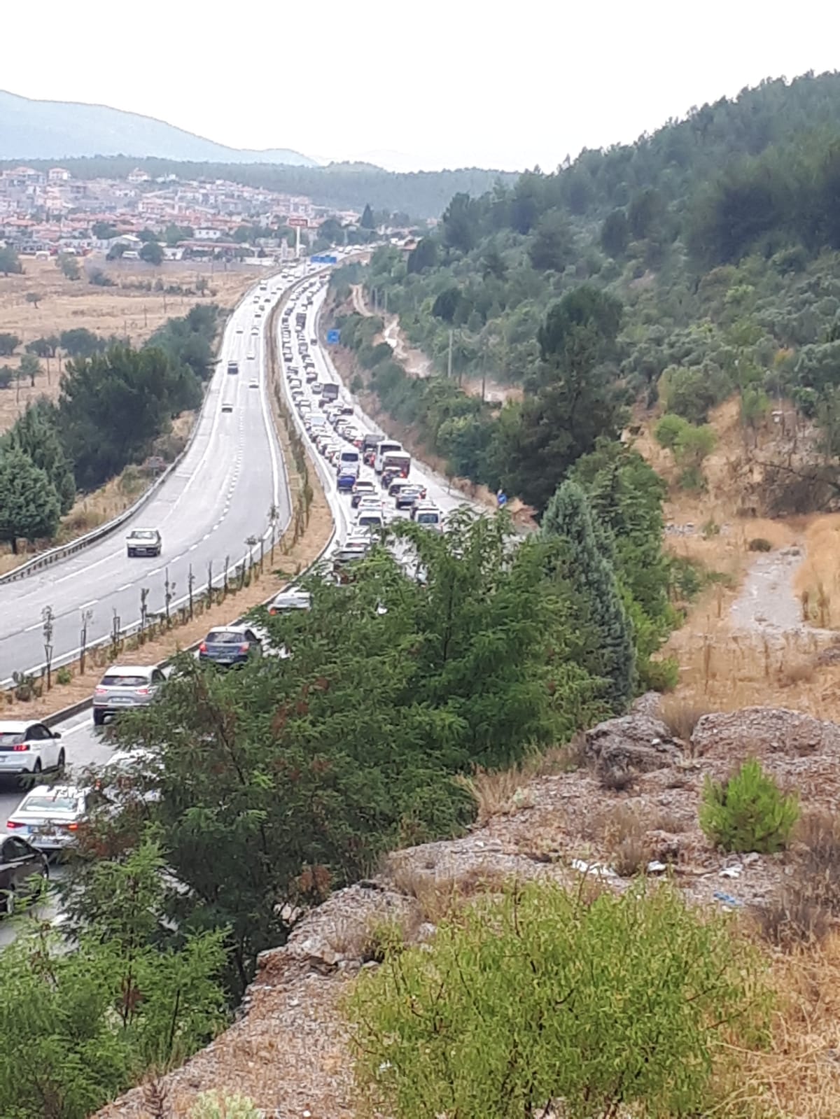 Tatilcilerin dönüş telaşı başladı