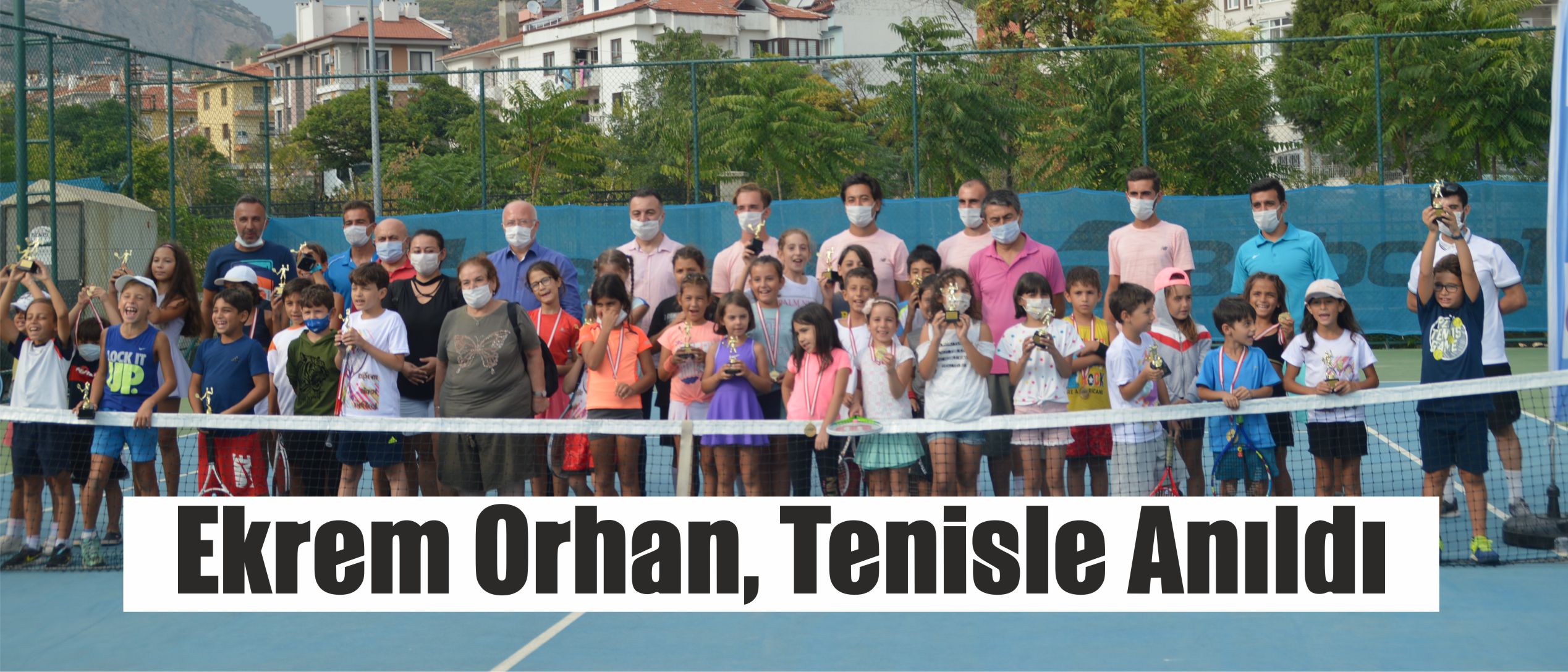 Ekrem Orhan, Tenisle Anıldı