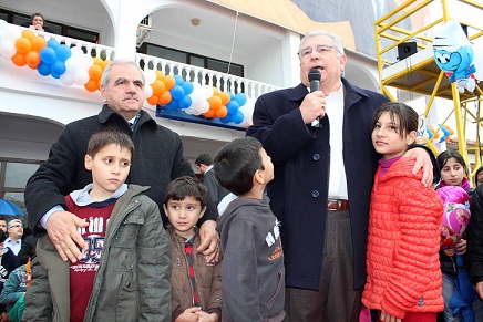 Harmandar çocuklarla buluştu