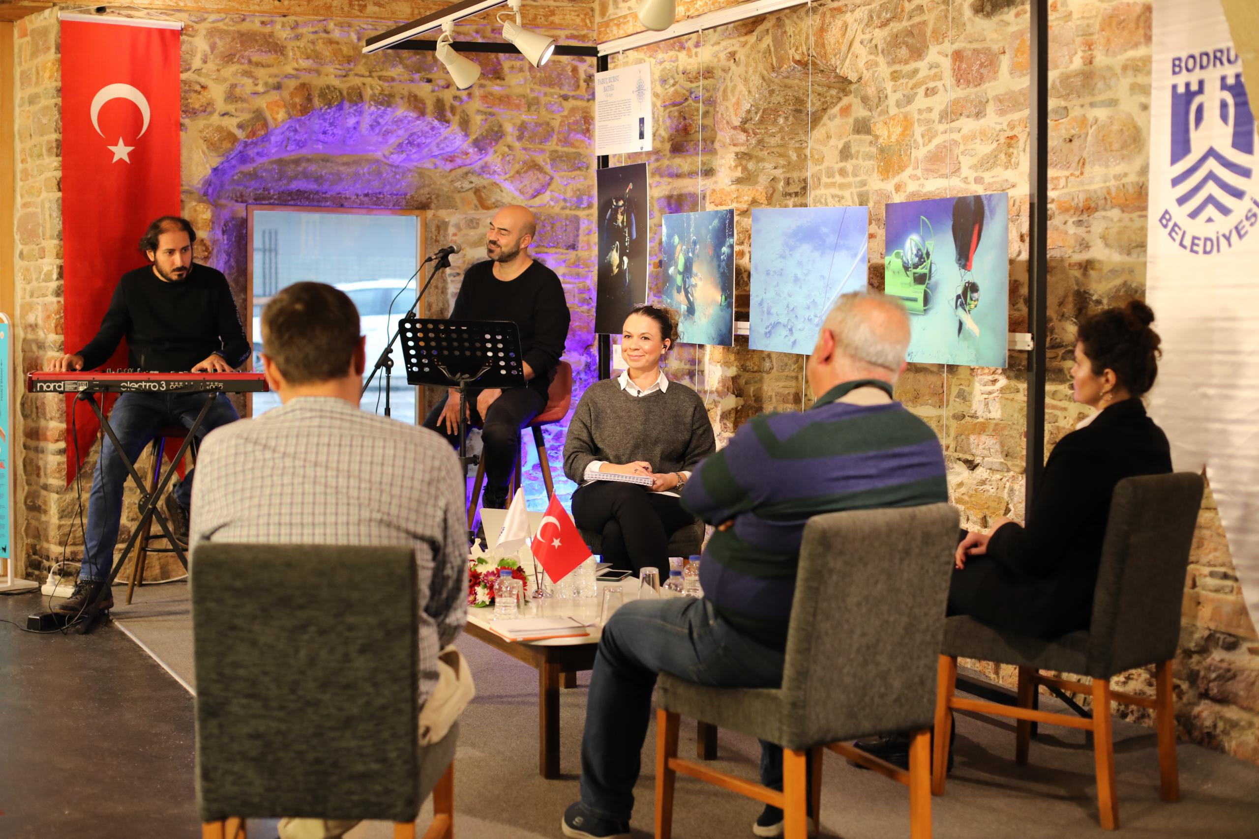 HAYAT SOHBETLERİ’NDE “PANDEMİ VE SAĞLIK SEKTÖRÜ” KONUŞULDU