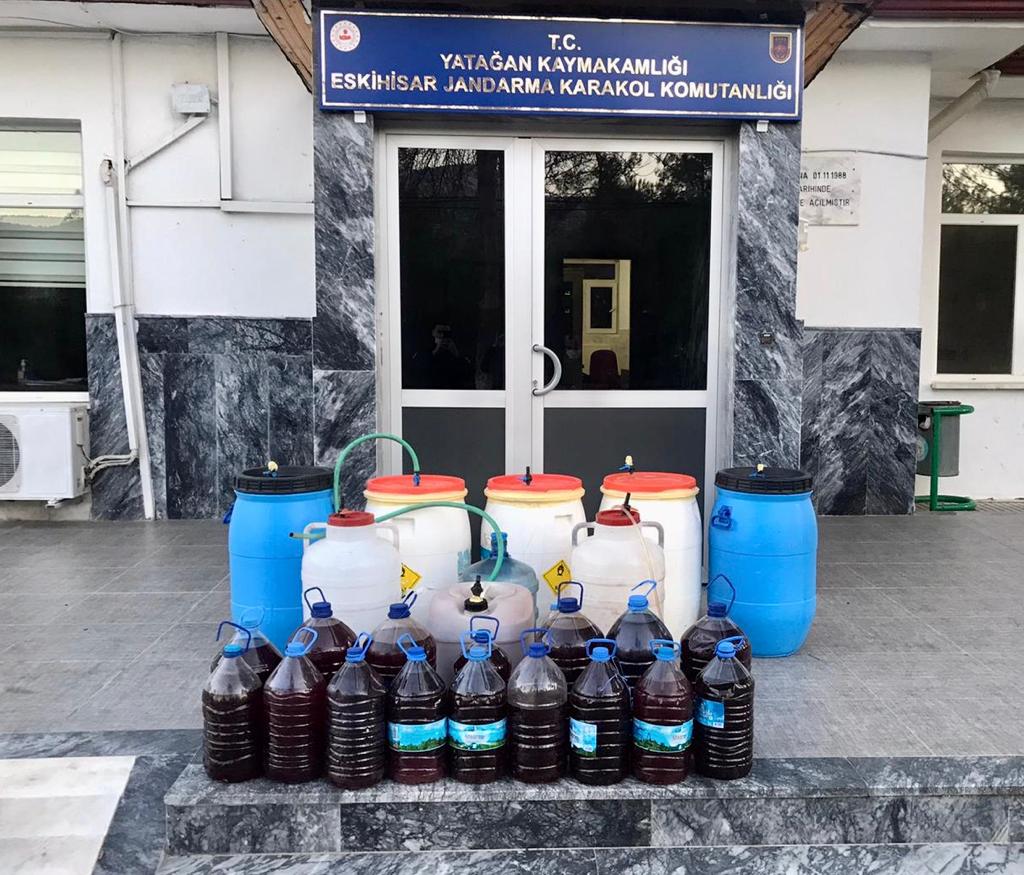 YATAĞAN’DA SAHTE İÇKİ OPERASYONU