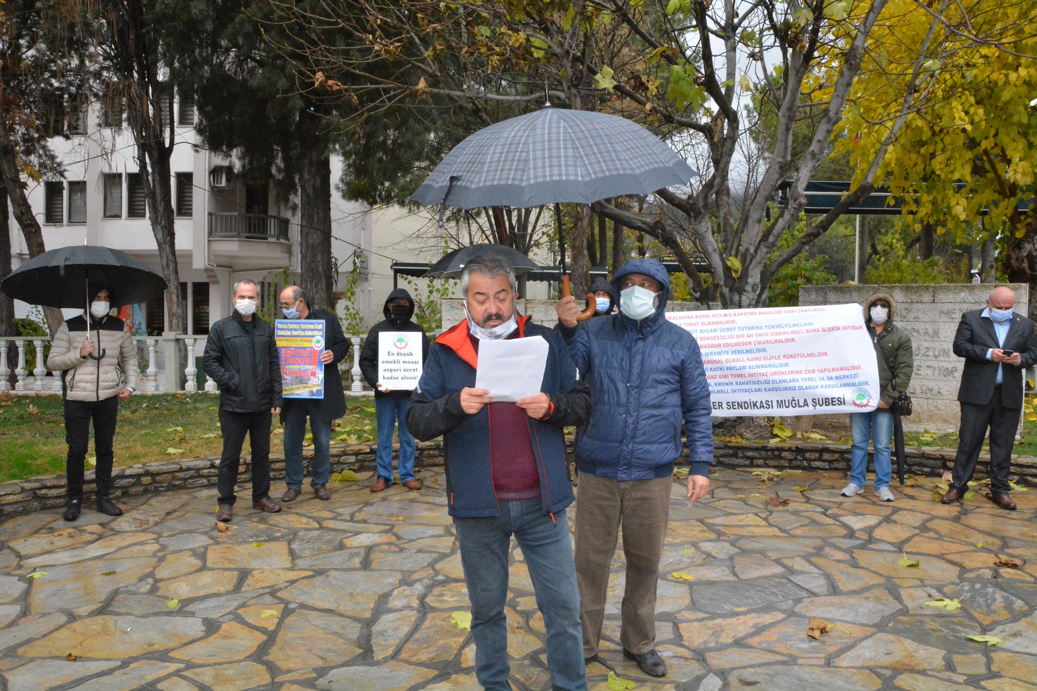 Tüm Emekliler Sendikası:  “Son yapılan su zamlarına tepkiliyiz”