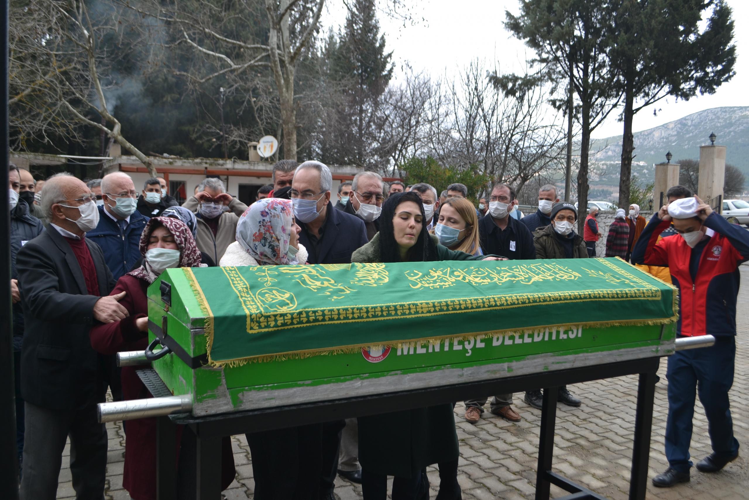 Bağımsız Aday Güven,  gözyaşlarıyla toprağa verildi