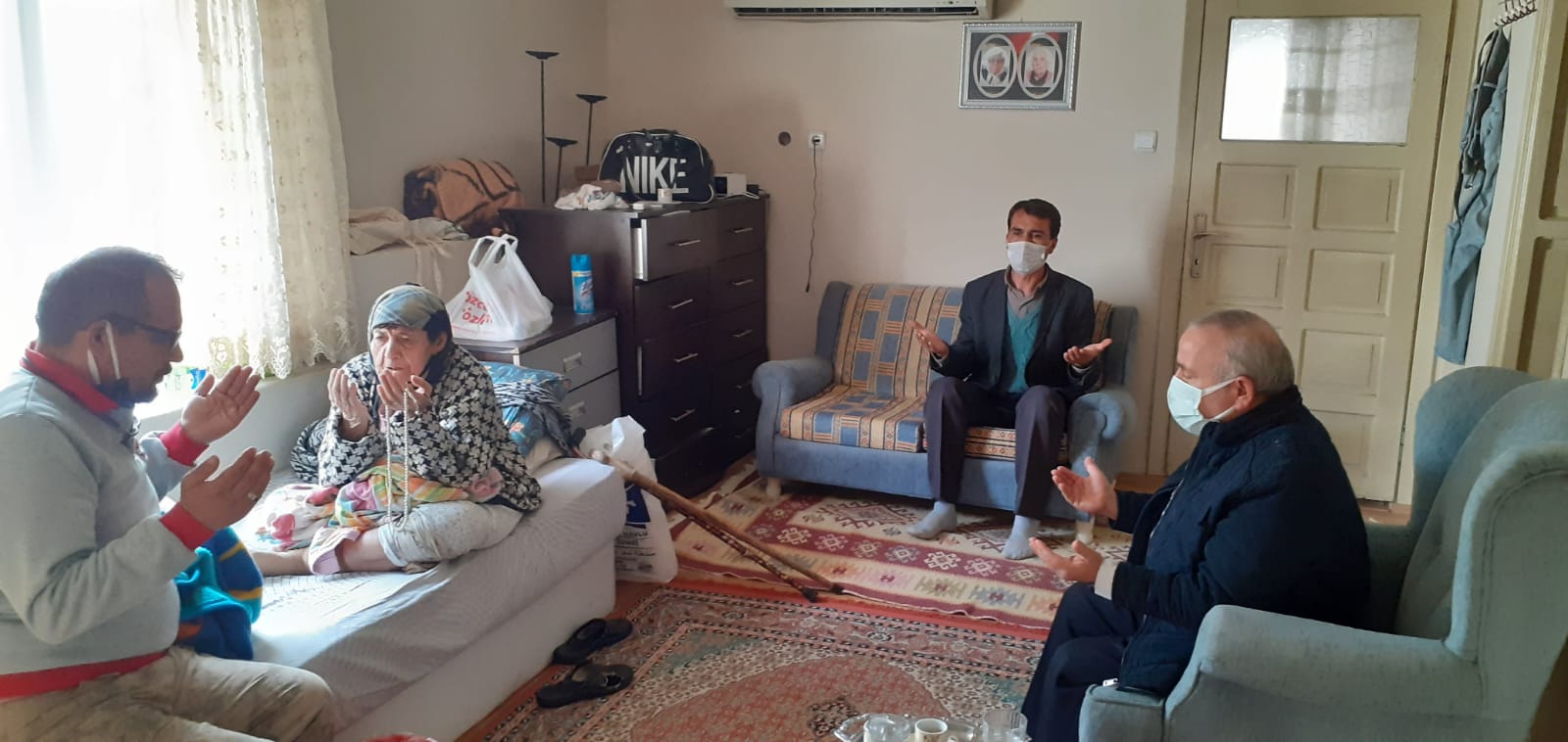 YATAĞAN MÜFTÜSÜNDEN ŞEHİT YAKINLARINA ZİYARET