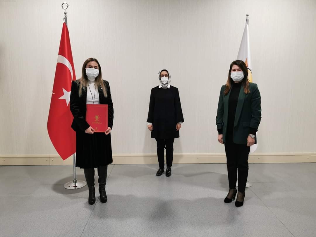 AK KADINLARDA DOĞRU DÖNEMİ