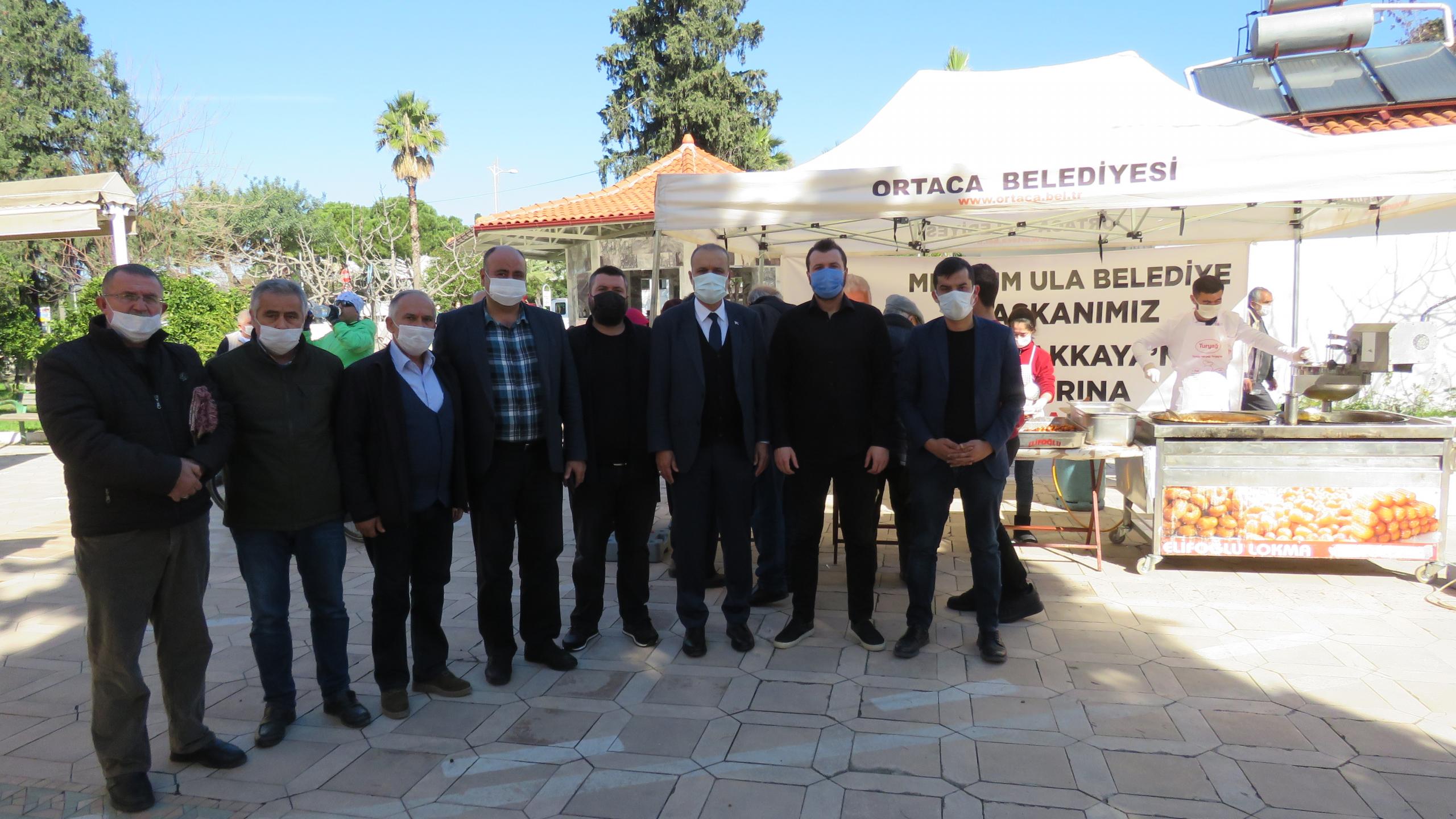 AKKAYA’NIN HAYRINA LOKMA DAĞITILDI