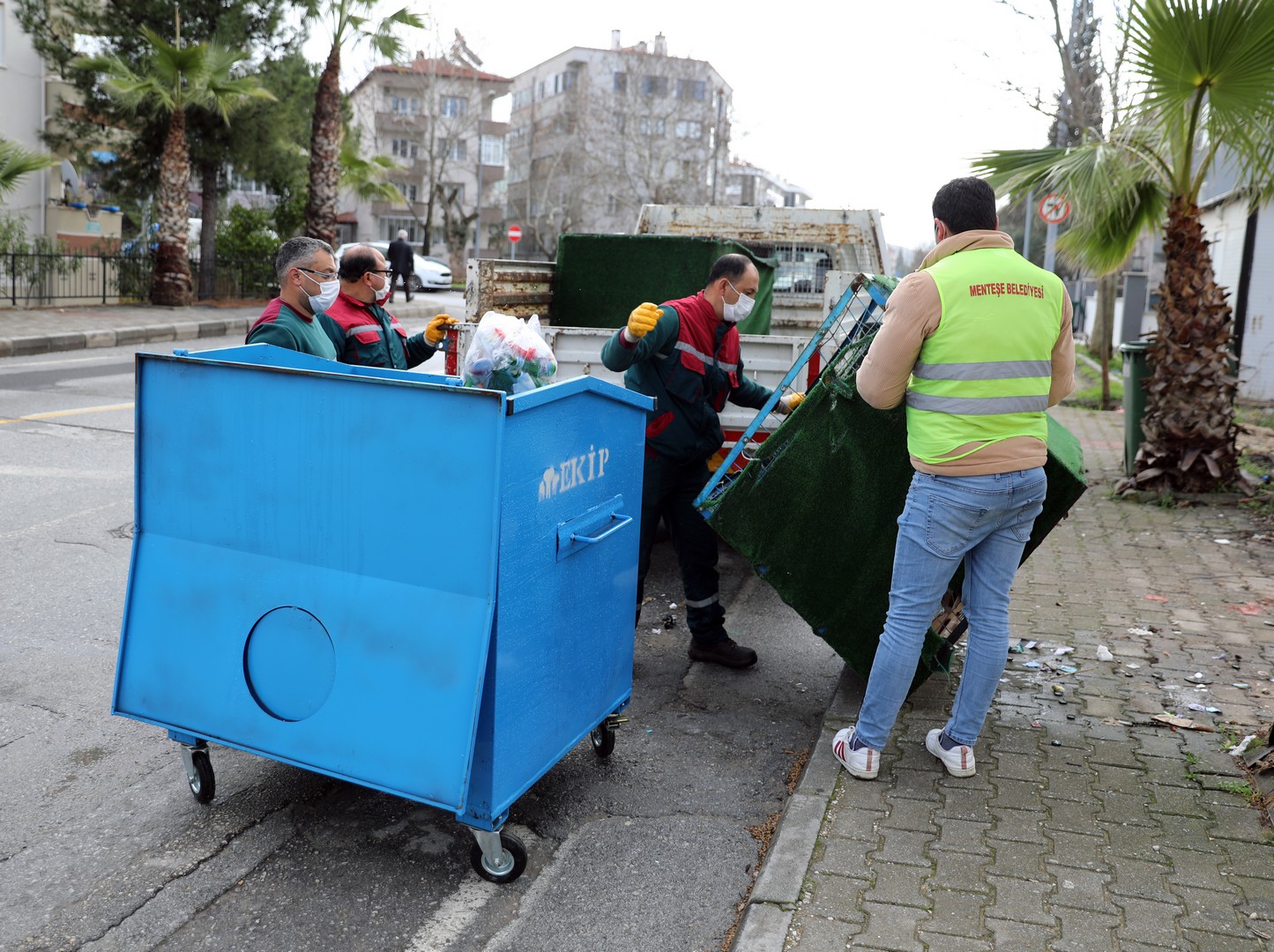 KONTEYNIRLAR YENİLENİYOR