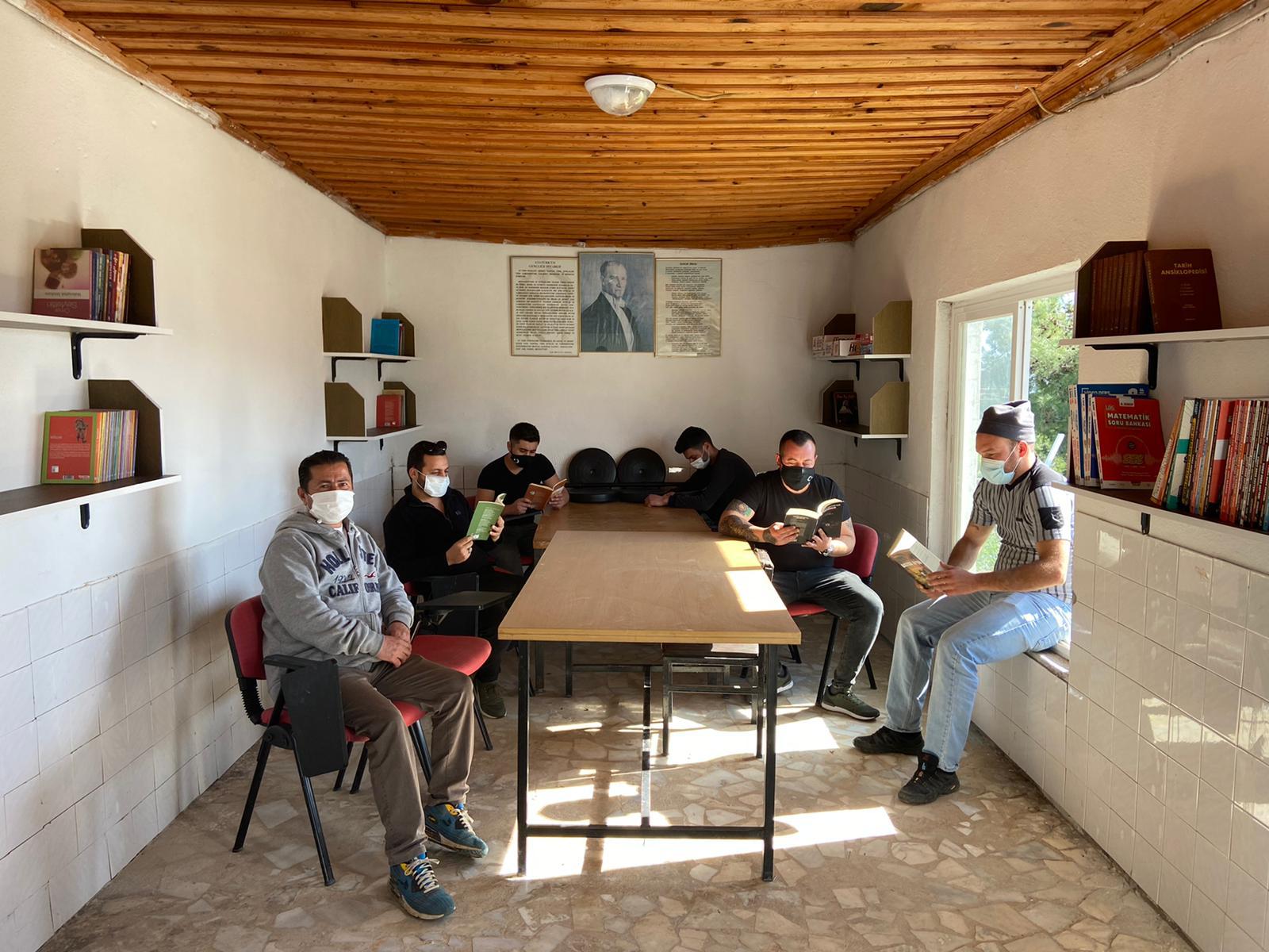 Datça'da kullanılmayan okul binası kütüphaneye dönüştürüldü