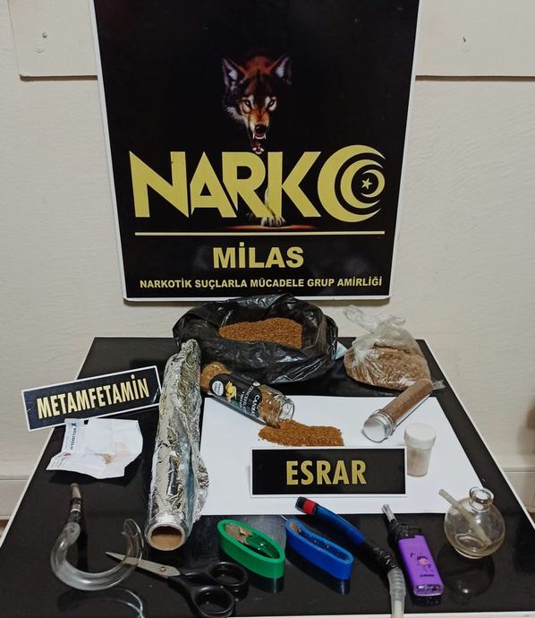 otomobilinde uyuşturucu ele geçirilen zanlı tutuklandı