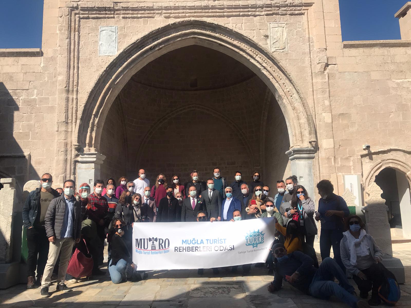 İL MÜDÜRLÜĞÜ REHBERLERİ GEZDİRDİ