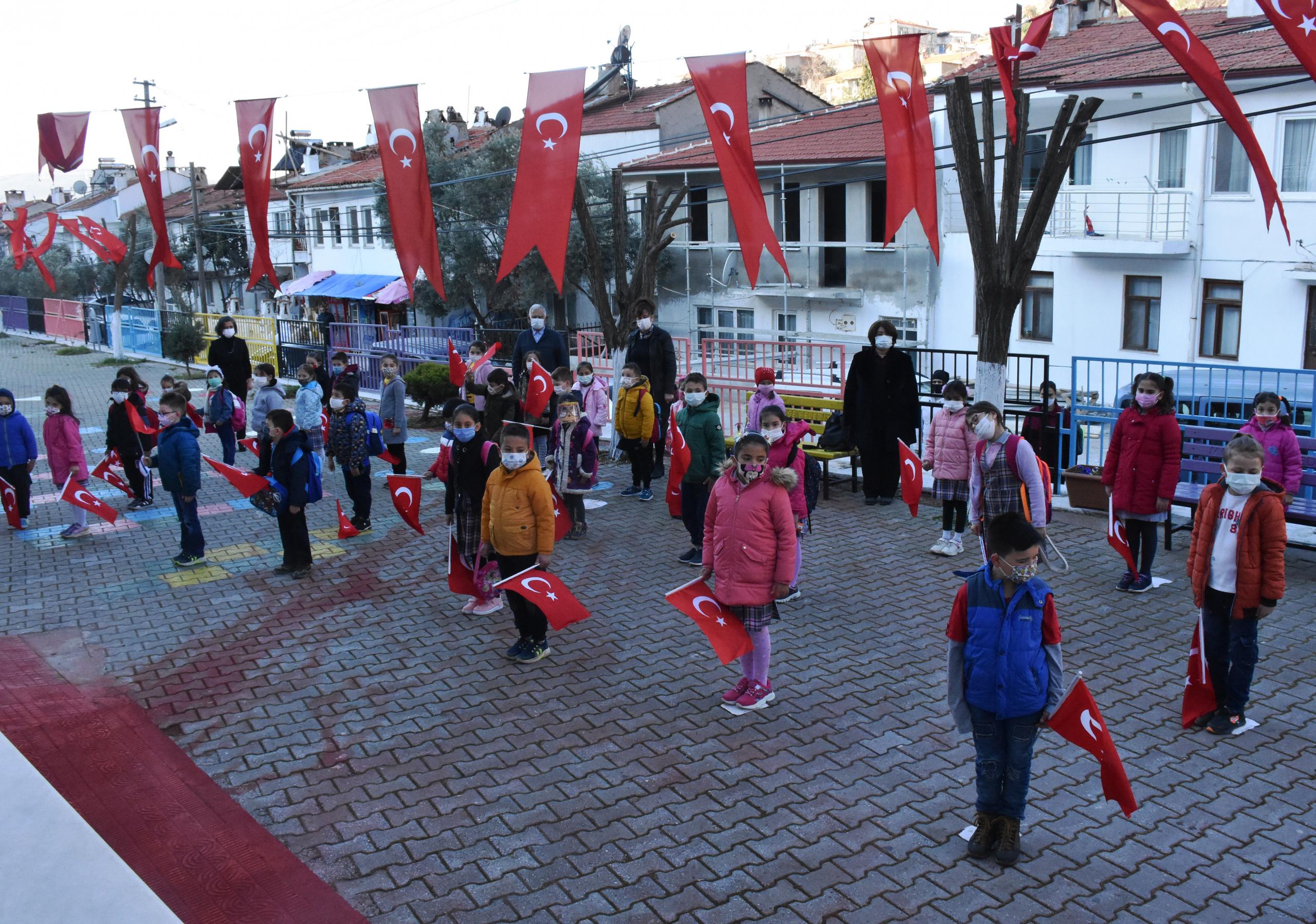 okullarda yüz yüze eğitime başlandı