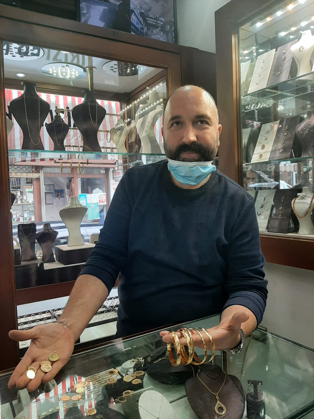 RESTORANLAR AÇILDI ALTIN SATIŞLARI ARTTI