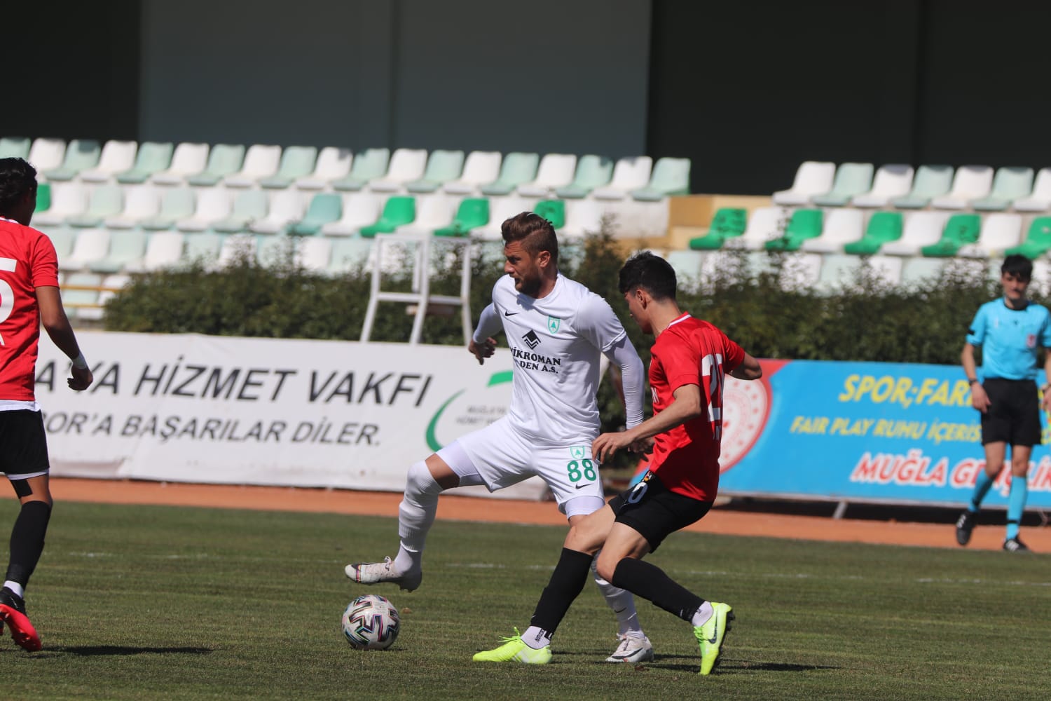 Muğlaspor Kendi Evinde Berabere Kaldı