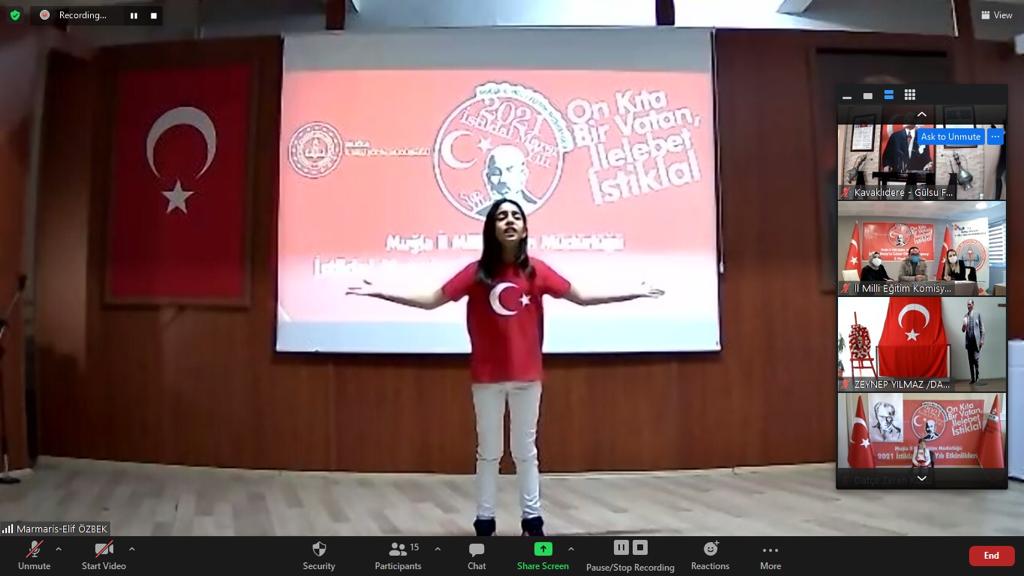 Çevrim içi İstiklal Marşı'nı güzel okuma yarışması yapıldı