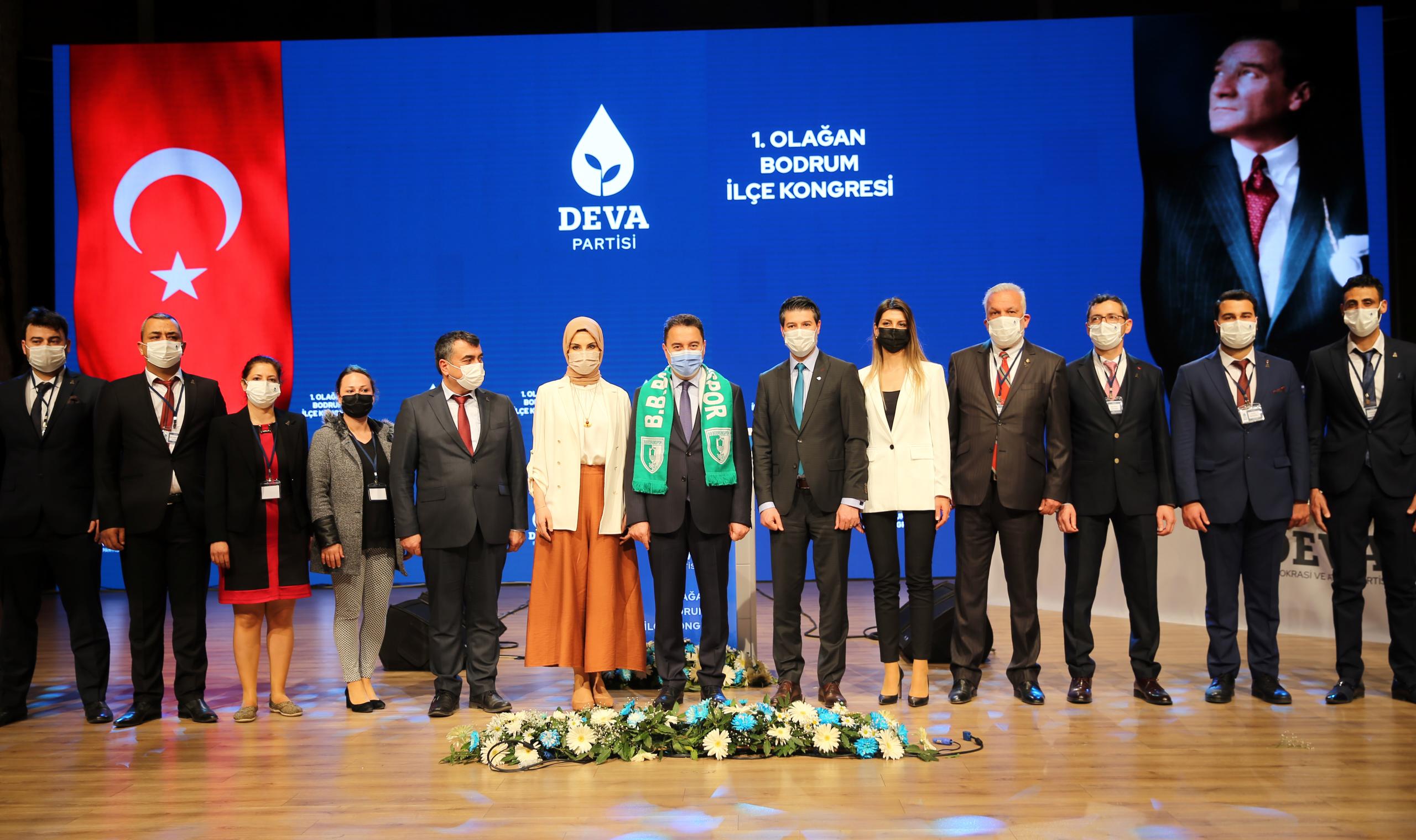 DEVA Partisi Genel Başkanı Babacan, partisinin Bodrum İlçe Olağan Kongresi'nde konuştu
