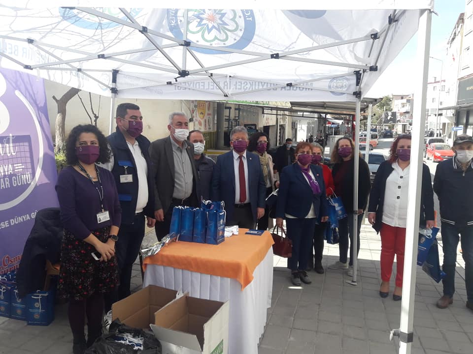 Büyükşehir’den Yatağan’da 8 Mart Standı