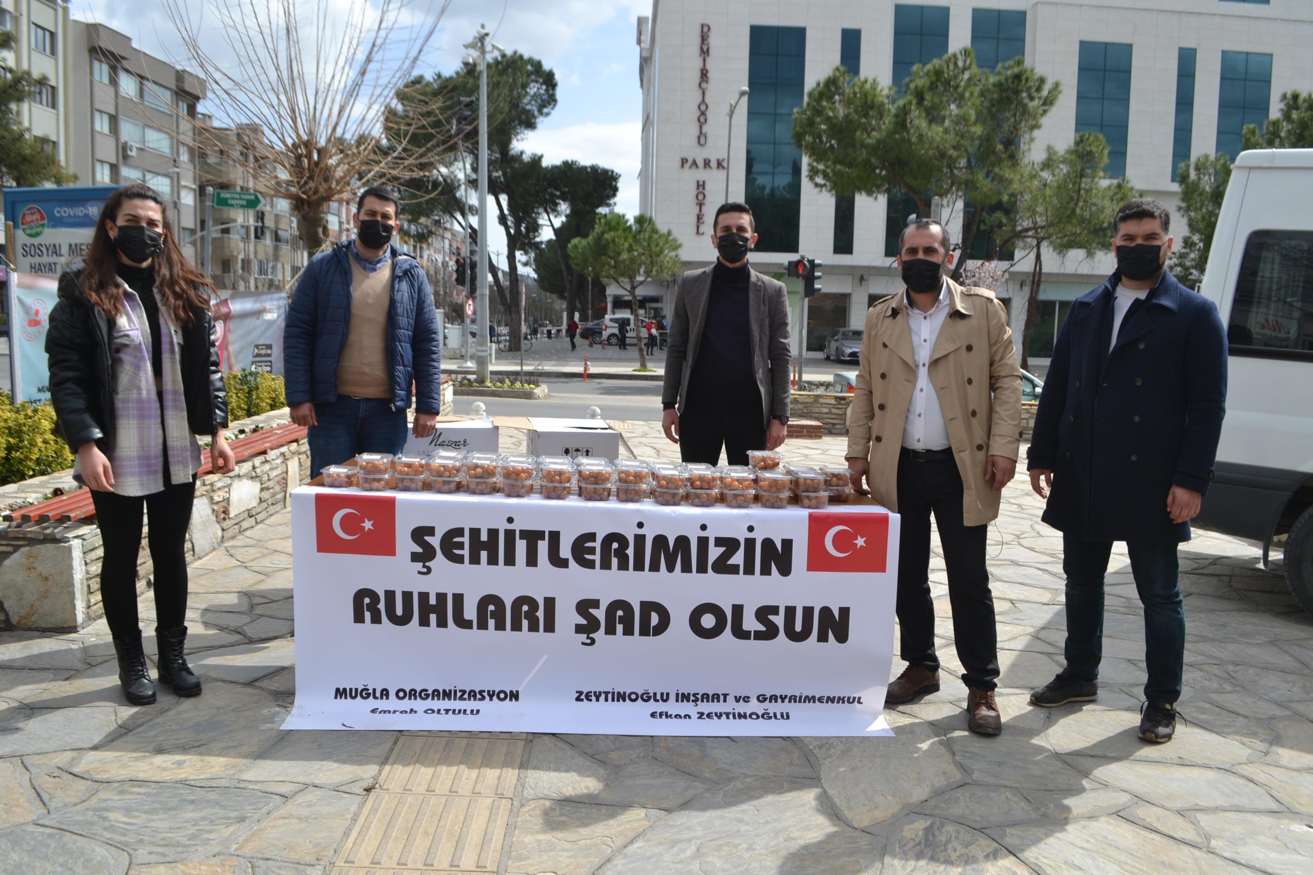 Esnaflardan şehitler için lokma hayrı