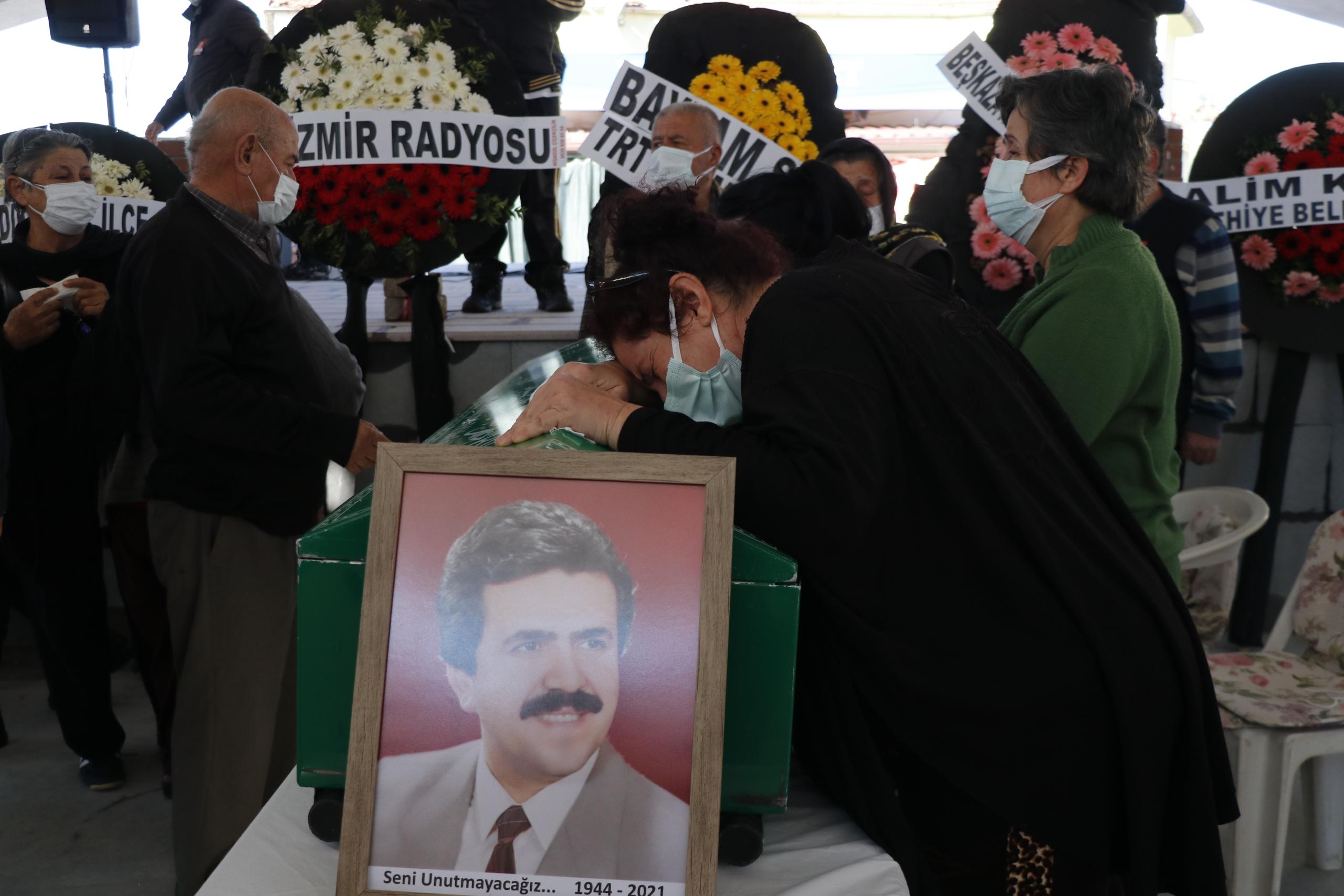 Türk Halk Müziği sanatçısı Ahmet Günday son yolculuğuna uğurlandı