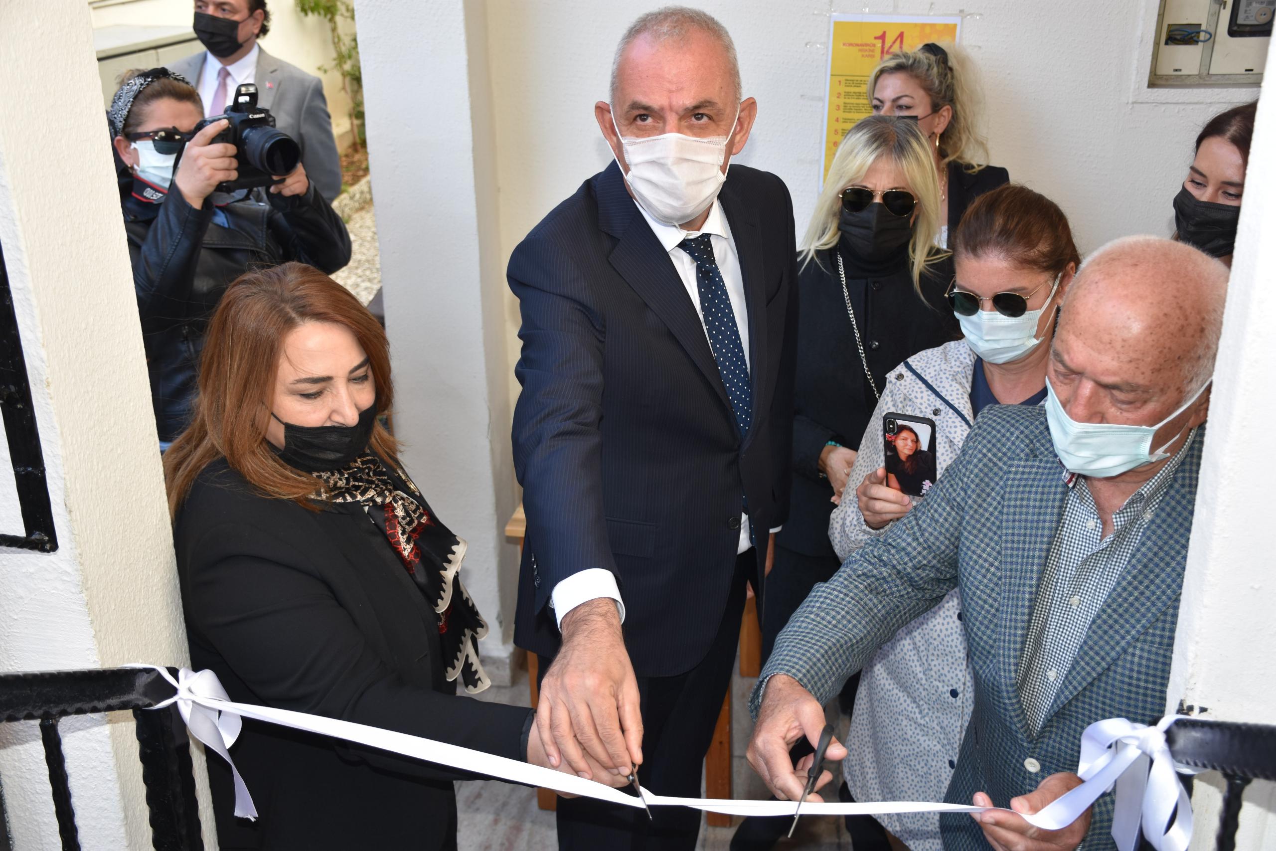 Marmaris'te hayırsever tarafından yaptırılan mesleki eğitim merkezi açıldı