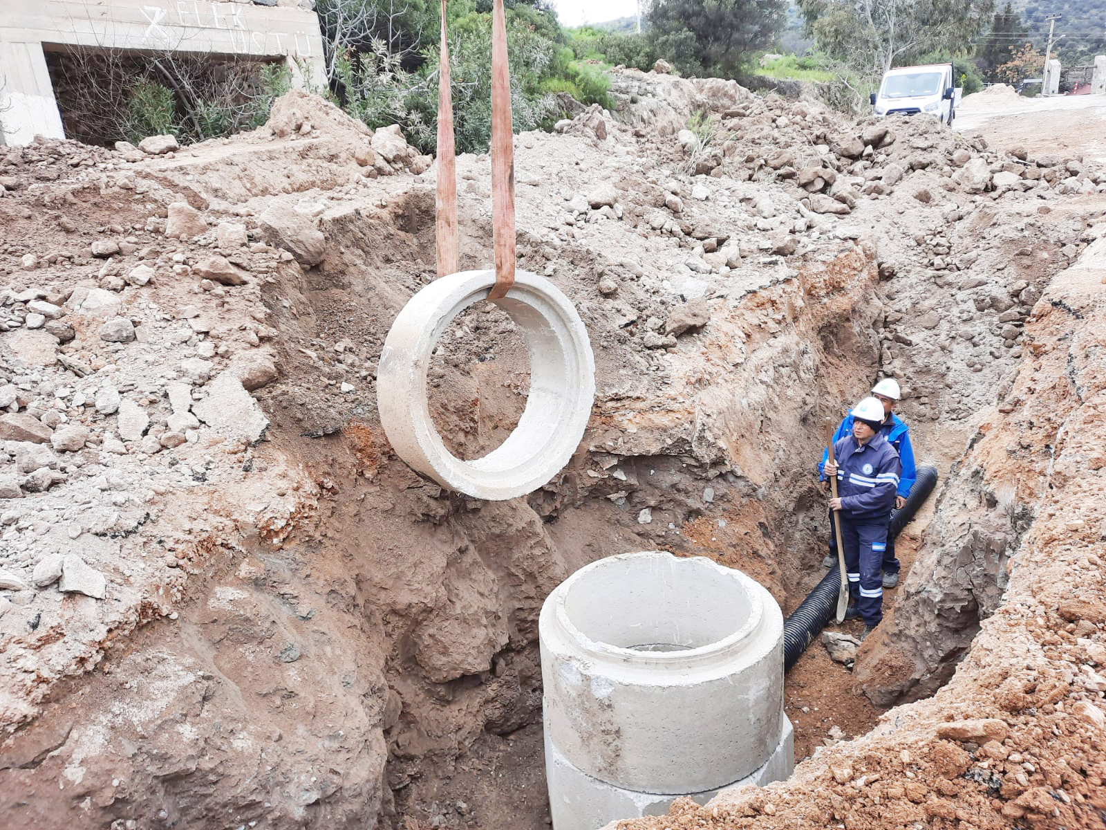 NAMASCI’NIN KANALİZASYON HASRETİ SONA ERDİ