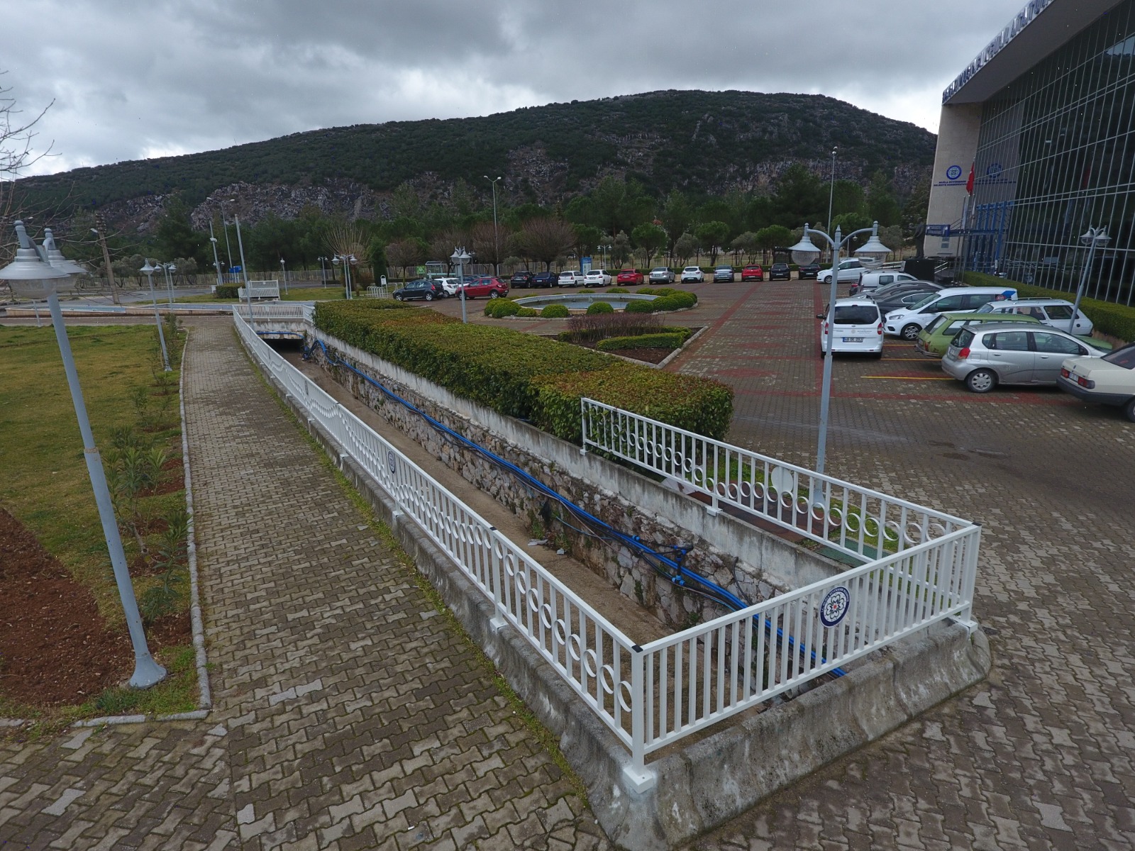 Korkuluk Çalışmaları Devam Ediyor