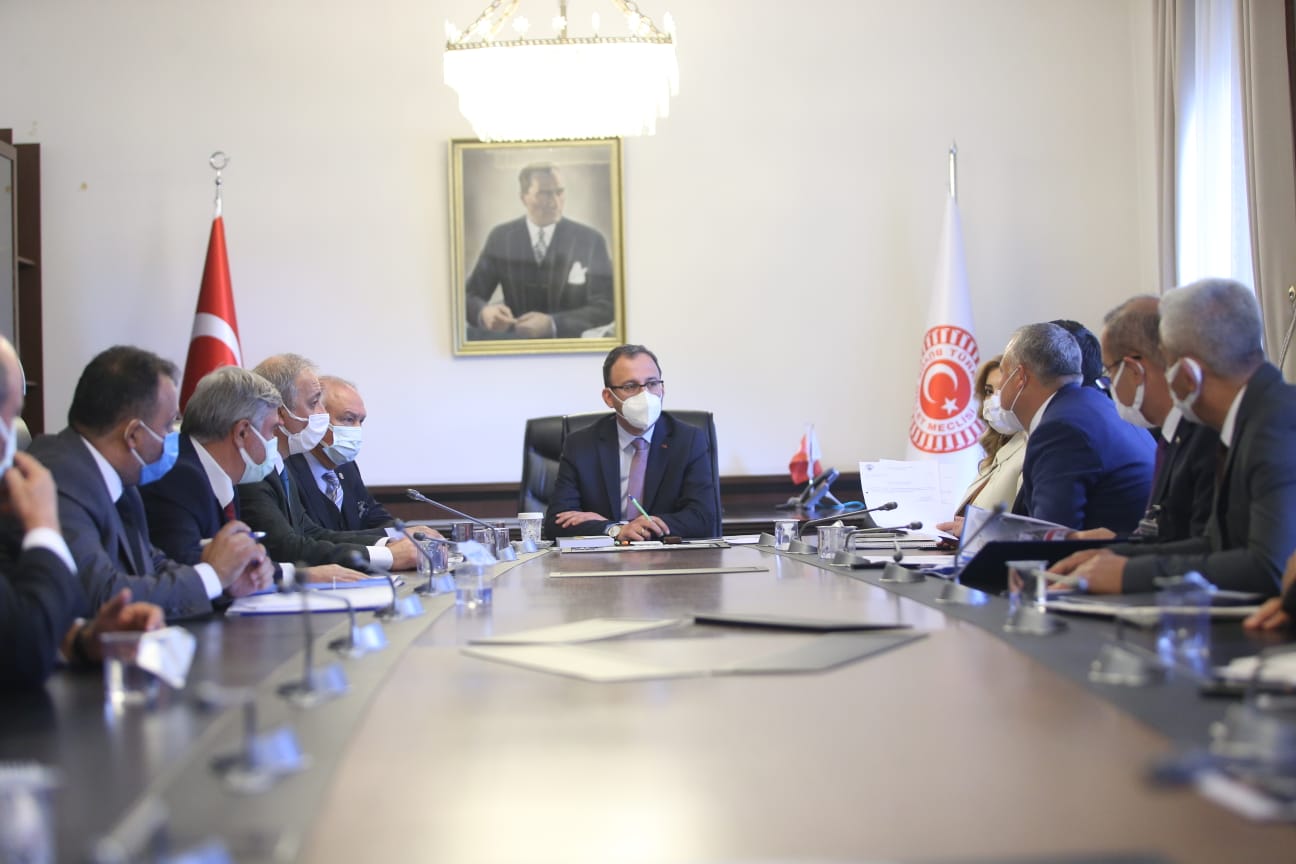 Ak Parti Muğla heyeti Bakan Kasapoğlu ile bir araya geldi