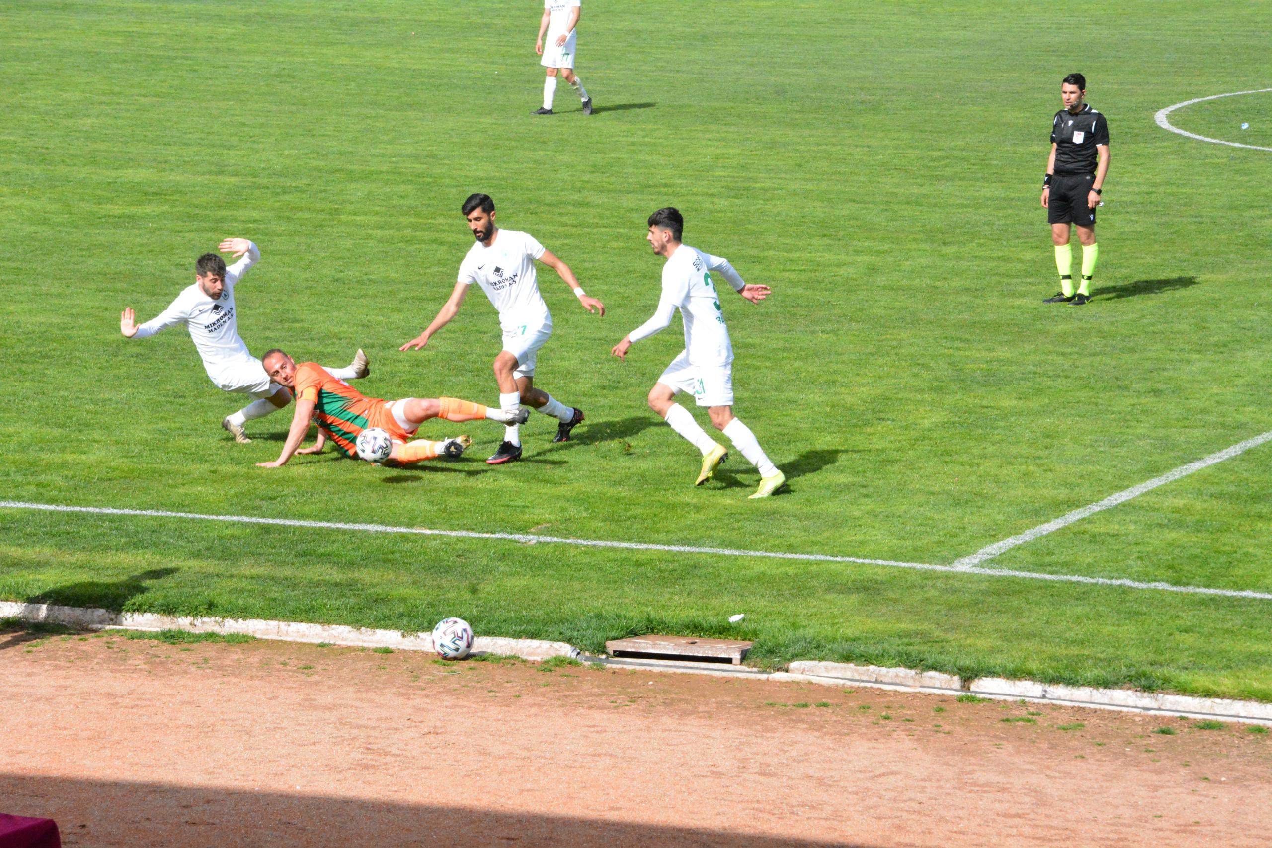 Muğlaspor, Kozanspor’a 2-1 mağlup oldu