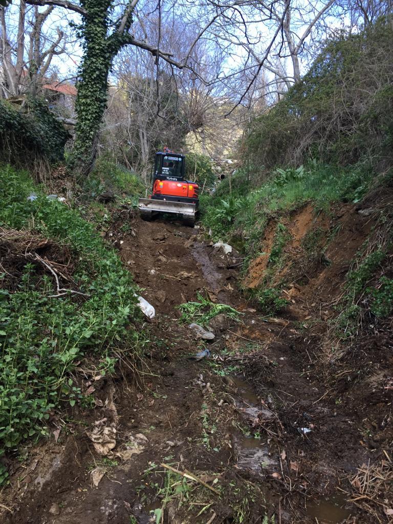 MİLAS’TA DERE TEMİZLİĞİ ÇALIŞMALARI