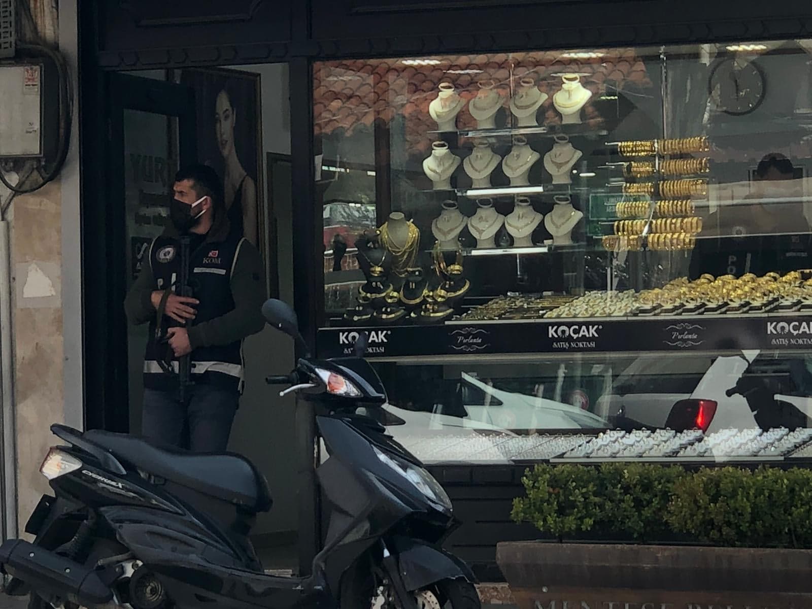 Tefecilikte 6 gözaltı