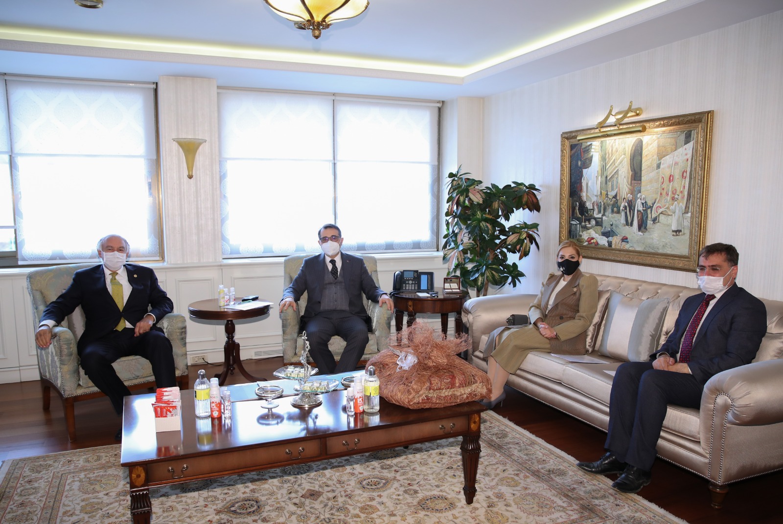 MİLAS DOĞALGAZA KAVUŞUYOR