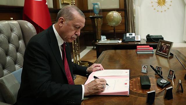 Büyükelçi atamaları Resmi Gazete'de