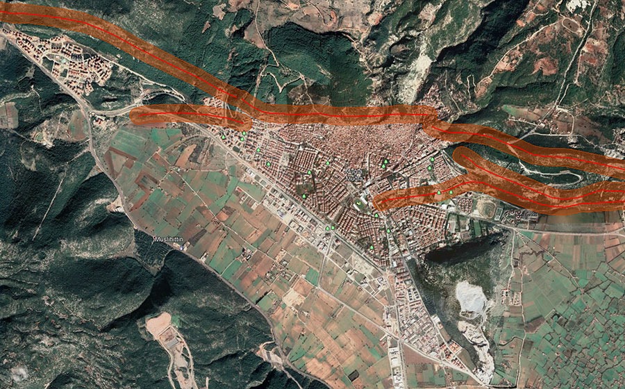 18 MAHALLE FAY ZONU ÜSTÜNE OTURUYOR